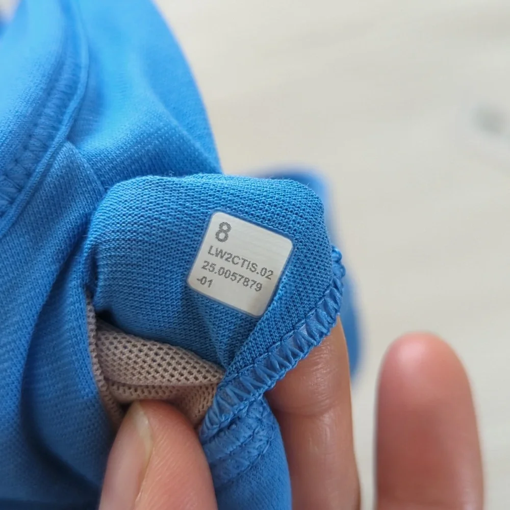 Lululemon Flow Y Bra Nulu Light Support, A–C Cups - Pool Party Size 8 - Picture 8 of 11